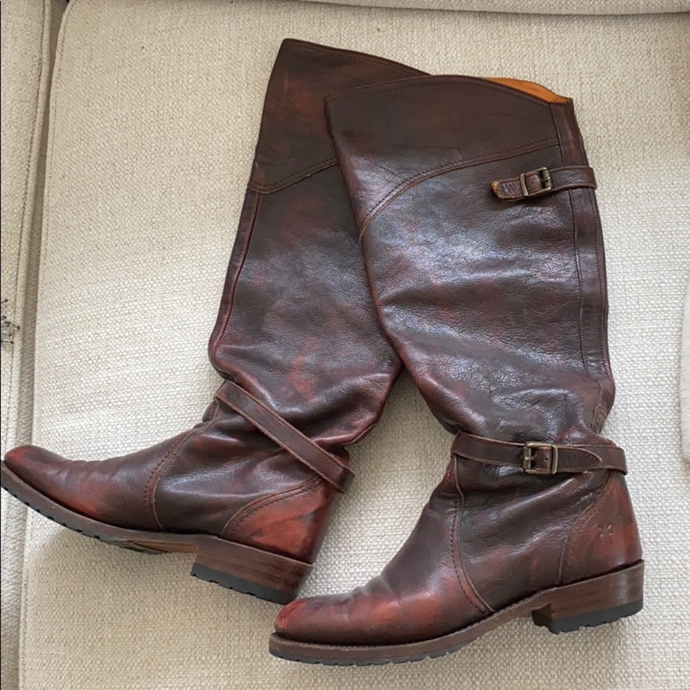FRYE Genuine Like New Size 8